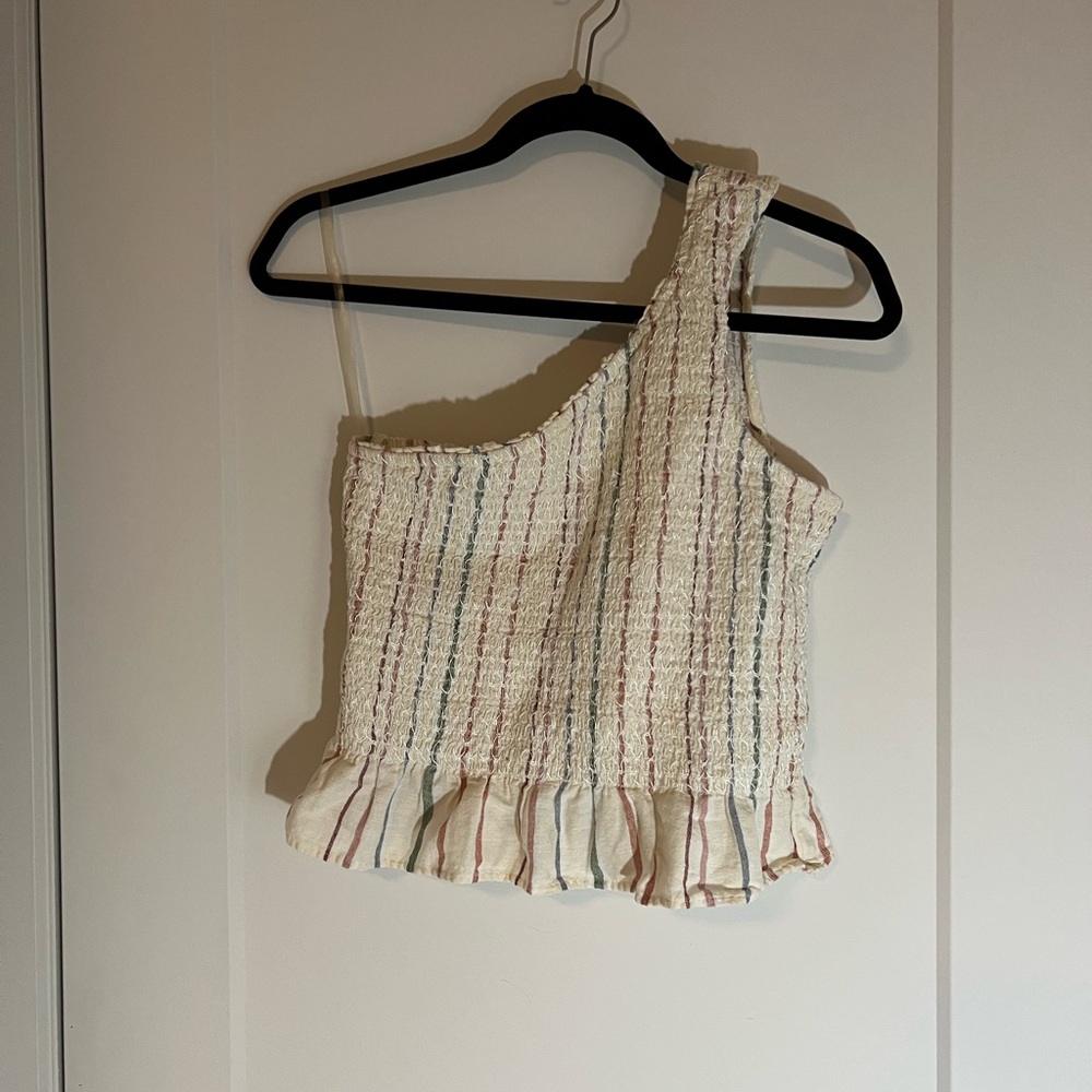 American Eagle top